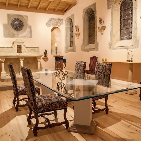 Penzion Domaine Saint Pierre De Trapel